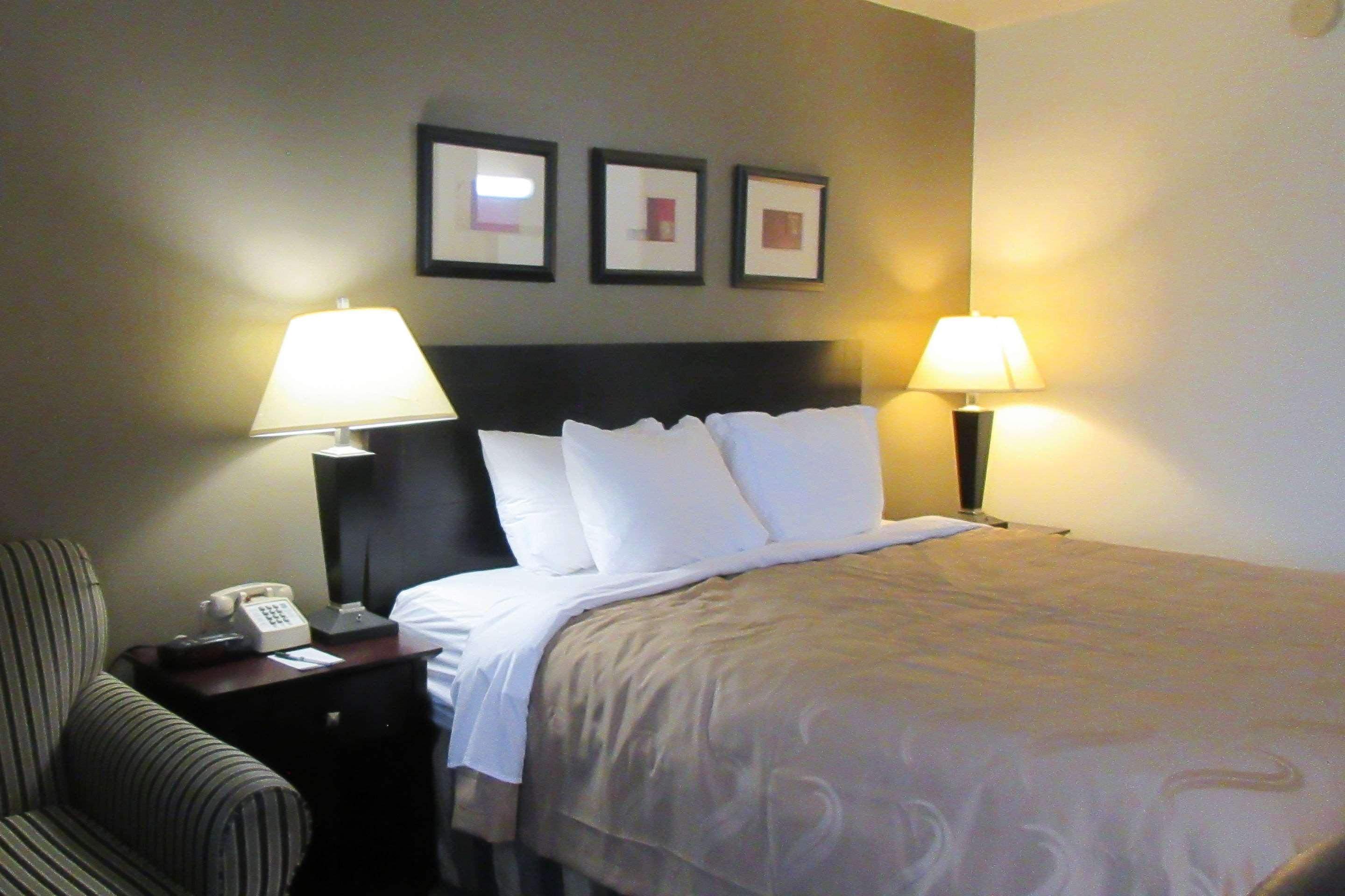 Quality Inn Лонгмонт Экстерьер фото